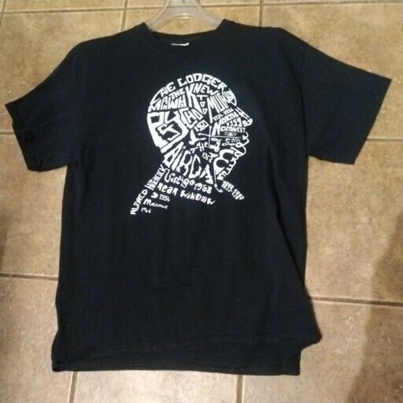 Alfred Hitchcock Rare Movies Typeography T-Shirt - Large - Picture 7 of 9